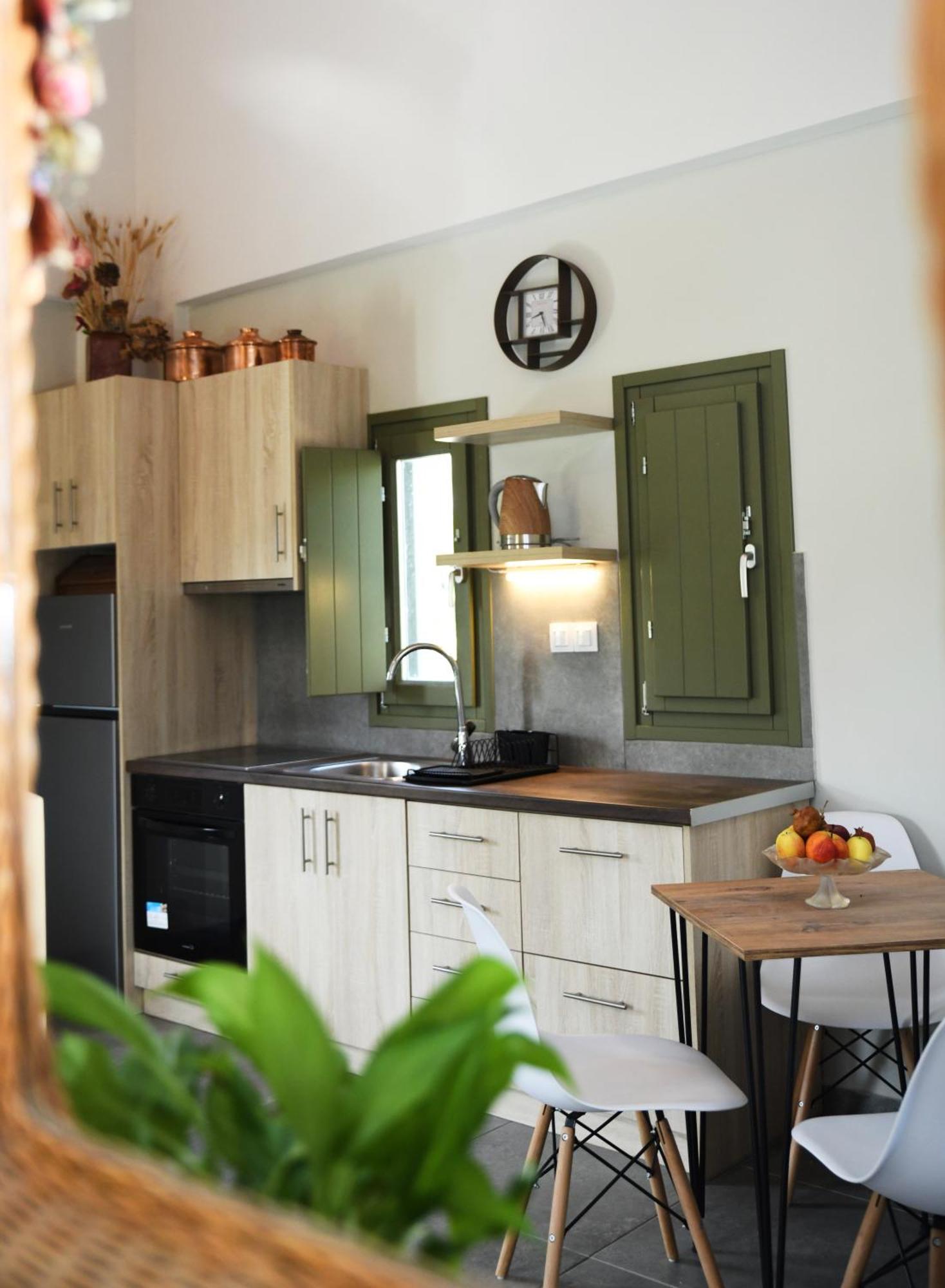 La Familia Luxury Private Maisonettes Near The Sea Gythio Luaran gambar